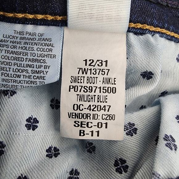 Lucky Brand Women Ankle Sweet Boot Jeans Size 12/31 Mid Rise Twilight Blue Denim - Picture 8 of 15